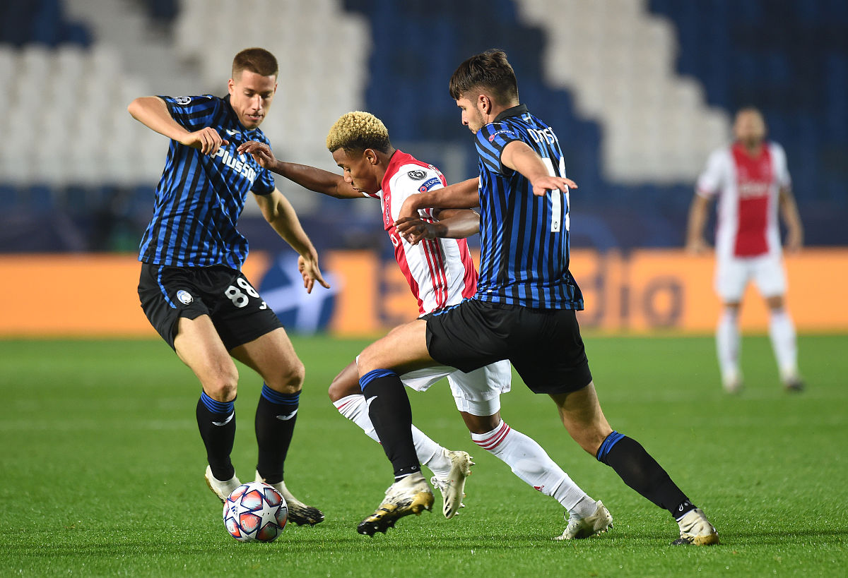 关于巴伦西亚竞技主场大胜埃瓦尔,豪取六连胜的信息 关于巴伦西亚竞技主场大胜埃瓦尔,豪取六连胜的信息