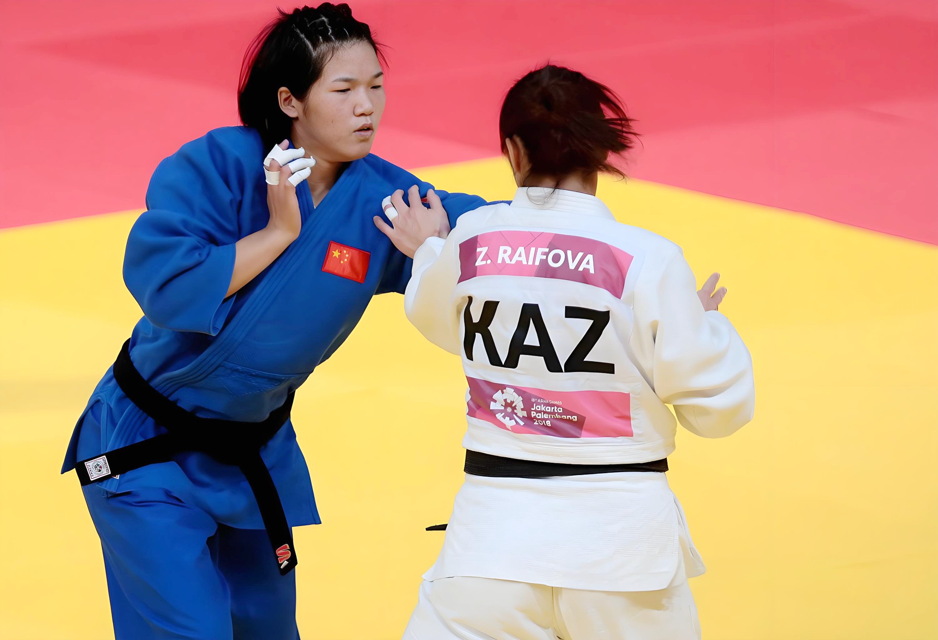 哥伦比亚柔道选手赢得铜牌,实至名归 哥伦比亚柔道选手赢得铜牌,实至名归