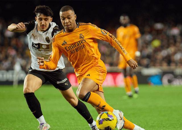 瓦伦西亚爆冷取胜，西甲战绩逆转