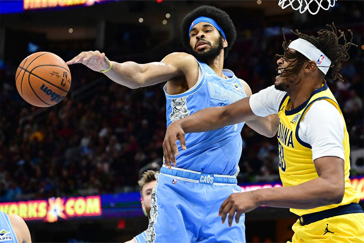 步行者次战胜步行者,晋级前景堪忧 步行者次战胜步行者,晋级前景堪忧