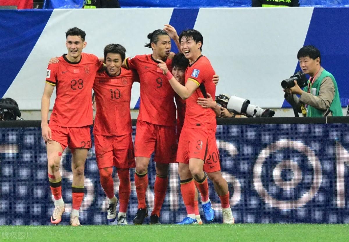 轮换轮首战大捷，球队豪取三分领跑的简单介绍