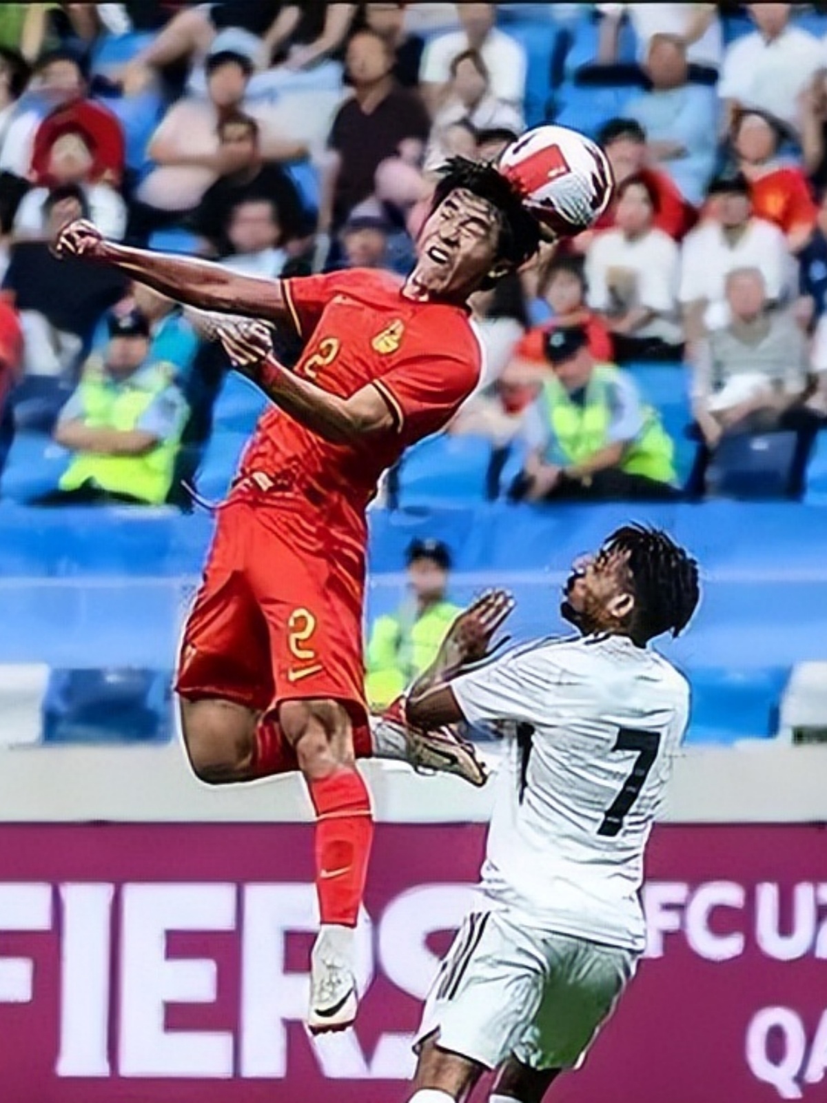 包含首发阵容出人意料,球员表现优异拉开差距的词条 包含首发阵容出人意料,球员表现优异拉开差距的词条