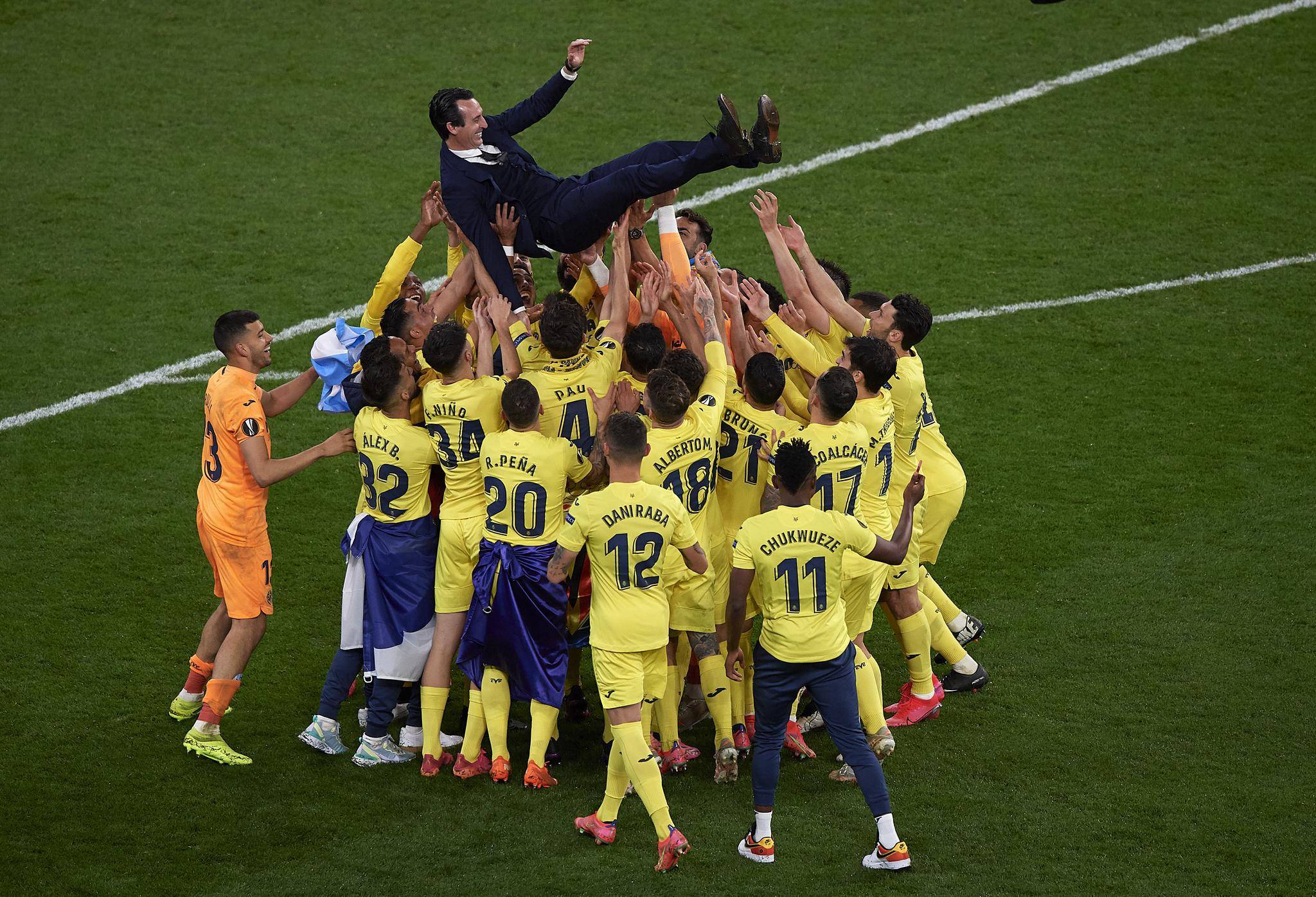 包含瓦伦西亚主场不敌比利亚雷亚尔，战绩下滑的词条