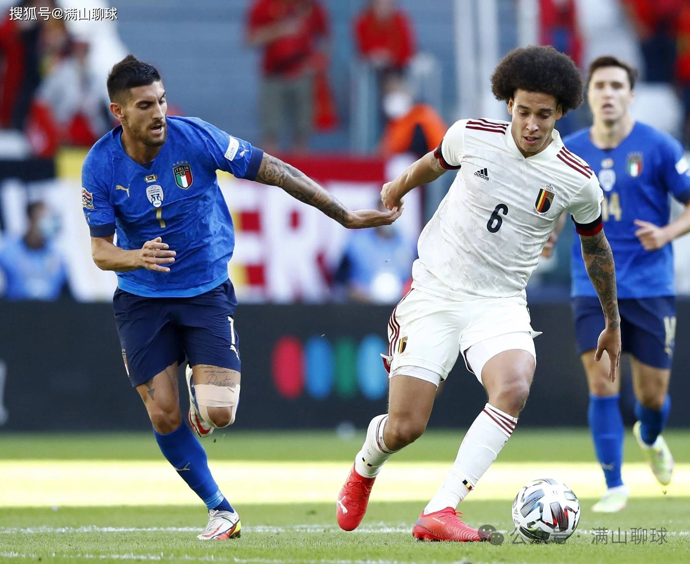 比利时队实力取胜，轻松晋级